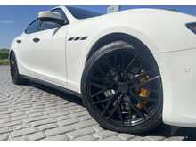 Maserati Ghibli 3.0D V6 Saloon 4dr Diesel ZF Euro 5 (s/s) (275 ps)