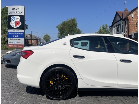 3.0D V6 Saloon 4dr Diesel ZF Euro 5 (s/s) (275 ps)