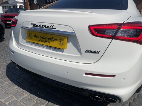 3.0D V6 Saloon 4dr Diesel ZF Euro 5 (s/s) (275 ps)