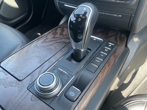 3.0D V6 Saloon 4dr Diesel ZF Euro 5 (s/s) (275 ps)