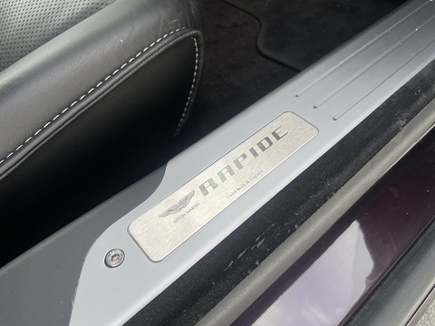 6.0 V12 Luxury Edition Saloon 4dr Petrol T-TronicII Euro 5 (470 bhp)