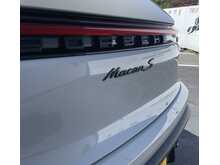 Porsche Macan S 2.9T V6 S SUV 5dr Petrol PDK 4WD Euro 6 (s/s) (380 ps)
