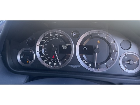 6.0 V12 S Shadow Edition Saloon 4dr Petrol T-TronIII Euro 6 (552 ps)