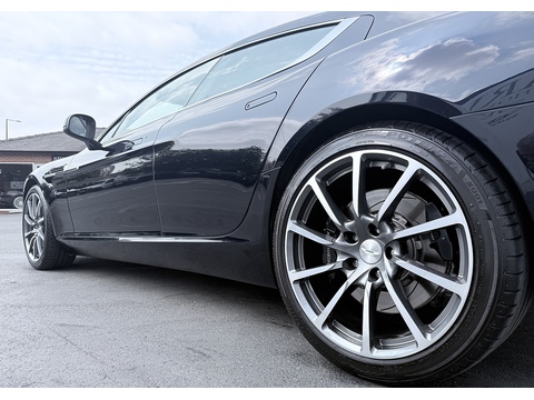 6.0 V12 S Shadow Edition Saloon 4dr Petrol T-TronIII Euro 6 (552 ps)