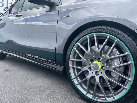 2.0 A45 AMG PETRONAS 2015 World Champion Edition Hatchback 5dr Petrol SpdS DCT 4MATIC Euro 6 (s/s) (381 ps)