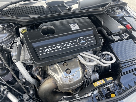 2.0 A45 AMG PETRONAS 2015 World Champion Edition Hatchback 5dr Petrol SpdS DCT 4MATIC Euro 6 (s/s) (381 ps)