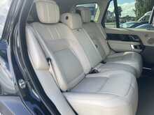Land Rover Range Rover 4.4 SD V8 Autobiography SUV 5dr Diesel Auto 4WD Euro 6 (s/s) (339 ps)