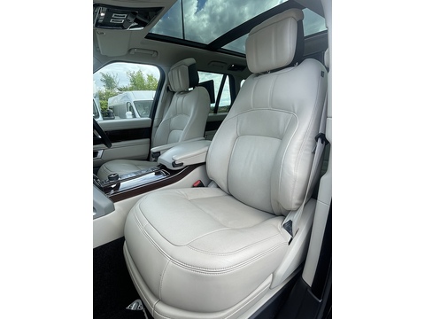 4.4 SD V8 Autobiography SUV 5dr Diesel Auto 4WD Euro 6 (s/s) (339 ps)