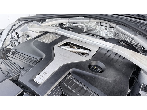 4.0 V8 707 SUV 5dr Petrol Auto 4WD Euro 6 (s/s) (707 ps)