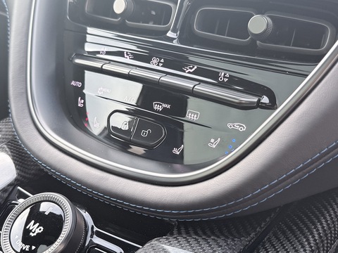 4.0 V8 707 SUV 5dr Petrol Auto 4WD Euro 6 (s/s) (707 ps)