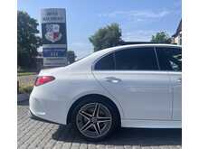 Mercedes-Benz C Class 2.0 C300e 25.4kWh AMG Line (Premium Plus) Saloon 4dr Petrol Plug-in Hybrid G-Tronic+ Euro 6 (s/s) (313 ps)