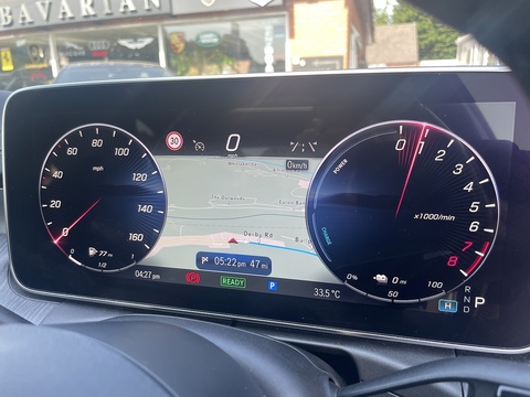 2.0 C300e 25.4kWh AMG Line (Premium Plus) Saloon 4dr Petrol Plug-in Hybrid G-Tronic+ Euro 6 (s/s) (313 ps)
