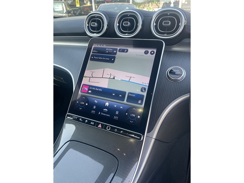 2.0 C300e 25.4kWh AMG Line (Premium Plus) Saloon 4dr Petrol Plug-in Hybrid G-Tronic+ Euro 6 (s/s) (313 ps)