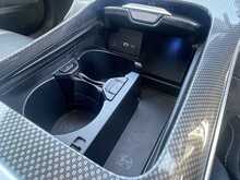 Mercedes-Benz C Class 2.0 C300e 25.4kWh AMG Line (Premium Plus) Saloon 4dr Petrol Plug-in Hybrid G-Tronic+ Euro 6 (s/s) (313 ps)