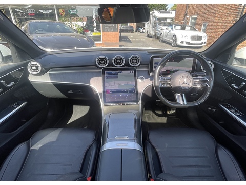 2.0 C300e 25.4kWh AMG Line (Premium Plus) Saloon 4dr Petrol Plug-in Hybrid G-Tronic+ Euro 6 (s/s) (313 ps)