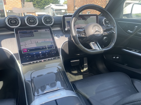 2.0 C300e 25.4kWh AMG Line (Premium Plus) Saloon 4dr Petrol Plug-in Hybrid G-Tronic+ Euro 6 (s/s) (313 ps)