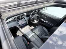 Mercedes-Benz C Class 2.0 C300e 25.4kWh AMG Line (Premium Plus) Saloon 4dr Petrol Plug-in Hybrid G-Tronic+ Euro 6 (s/s) (313 ps)