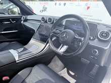 Mercedes-Benz C Class 2.0 C300e 25.4kWh AMG Line (Premium Plus) Saloon 4dr Petrol Plug-in Hybrid G-Tronic+ Euro 6 (s/s) (313 ps)