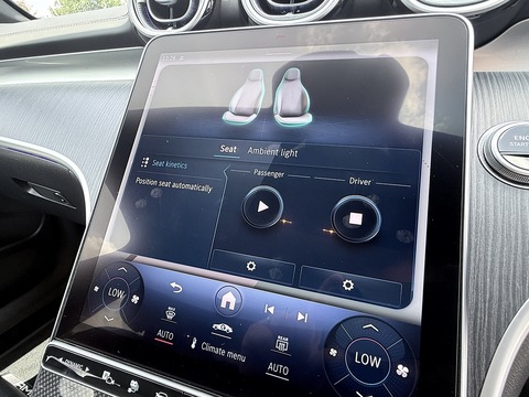2.0 C300e 25.4kWh AMG Line (Premium Plus) Saloon 4dr Petrol Plug-in Hybrid G-Tronic+ Euro 6 (s/s) (313 ps)