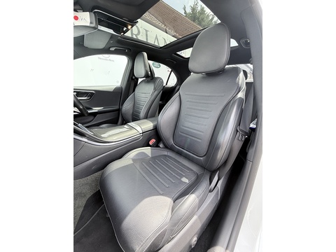 2.0 C300e 25.4kWh AMG Line (Premium Plus) Saloon 4dr Petrol Plug-in Hybrid G-Tronic+ Euro 6 (s/s) (313 ps)
