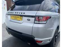 Land Rover Range Rover Sport 3.0 SD V6 Autobiography Dynamic SUV 5dr Diesel Auto 4WD Euro 5 (s/s) (306 ps)
