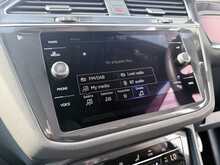 Volkswagen Tiguan Allspace 2.0 TDI R-Line SUV 5dr Diesel DSG 4Motion Euro 6 (s/s) (200 ps)