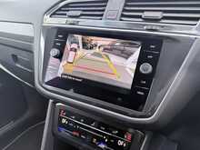 Volkswagen Tiguan Allspace 2.0 TDI R-Line SUV 5dr Diesel DSG 4Motion Euro 6 (s/s) (200 ps)