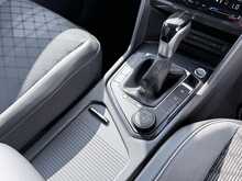 Volkswagen Tiguan Allspace 2.0 TDI R-Line SUV 5dr Diesel DSG 4Motion Euro 6 (s/s) (200 ps)