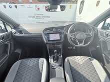 Volkswagen Tiguan Allspace 2.0 TDI R-Line SUV 5dr Diesel DSG 4Motion Euro 6 (s/s) (200 ps)