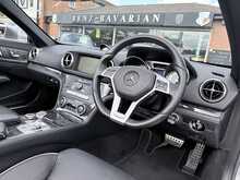 Mercedes-Benz 3.5 SL350 AMG Sport Convertible 2dr Petrol G-Tronic Euro 5 (s/s) (306 ps)