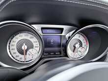 Mercedes-Benz 3.5 SL350 AMG Sport Convertible 2dr Petrol G-Tronic Euro 5 (s/s) (306 ps)