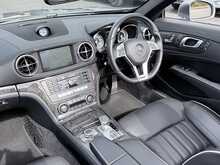 Mercedes-Benz 3.5 SL350 AMG Sport Convertible 2dr Petrol G-Tronic Euro 5 (s/s) (306 ps)