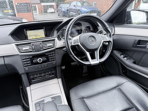 2.1 E220 CDI BlueEfficiency Sport Saloon 4dr Diesel G-Tronic+ Euro 5 (s/s) (170 ps)