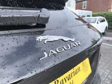 Jaguar F-PACE 3.0 D300 V6 S SUV 5dr Diesel Auto AWD Euro 6 (s/s) (300 ps)