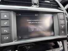 Jaguar F-PACE 3.0 D300 V6 S SUV 5dr Diesel Auto AWD Euro 6 (s/s) (300 ps)