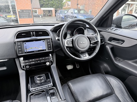 3.0 D300 V6 S SUV 5dr Diesel Auto AWD Euro 6 (s/s) (300 ps)