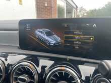Mercedes-Benz 2.0 CLA220d AMG Line (Premium 2) Coupe 4dr Diesel 8G-DCT Euro 6 (s/s) (190 ps)