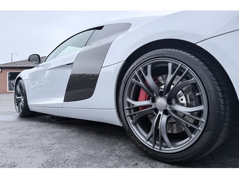 4.2 FSI V8 Limited Edition Coupe 2dr Petrol R Tronic quattro Euro 5 (430 ps)