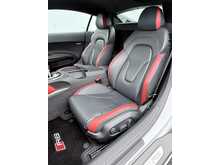 Audi R8 4.2 FSI V8 Limited Edition Coupe 2dr Petrol R Tronic quattro Euro 5 (430 ps)