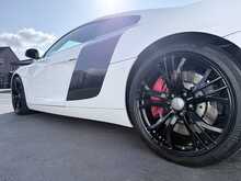 Audi R8 4.2 FSI V8 Limited Edition Coupe 2dr Petrol R Tronic quattro Euro 5 (430 ps)