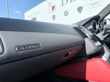 Audi R8 4.2 FSI V8 Limited Edition Coupe 2dr Petrol R Tronic quattro Euro 5 (430 ps)