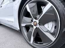 Porsche Taycan Turbo Performance Plus 93.4kWh Turbo Saloon 4dr Electric Auto 4WD (680 ps)