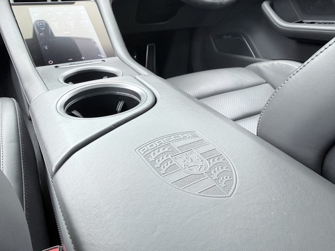 Performance Plus 93.4kWh Turbo Saloon 4dr Electric Auto 4WD (680 ps)