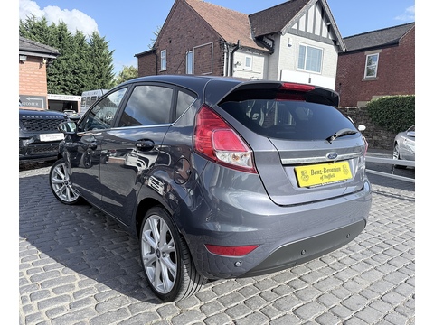 1.6 TDCi Titanium X Hatchback 5dr Diesel Manual Euro 5 (95 ps)