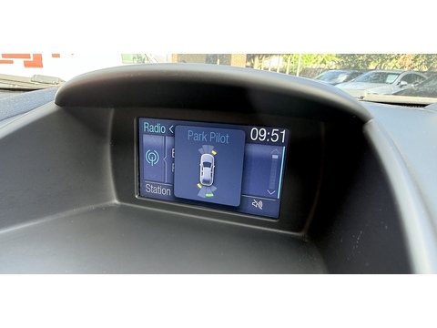 1.6 TDCi Titanium X Hatchback 5dr Diesel Manual Euro 5 (95 ps)