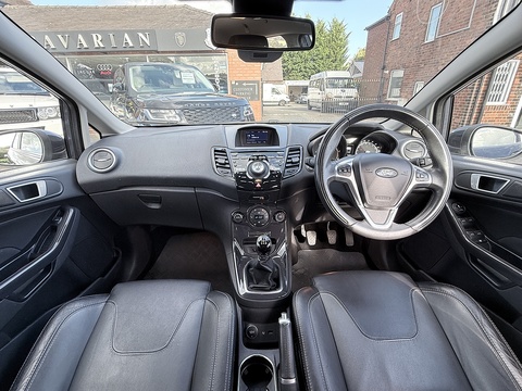 1.6 TDCi Titanium X Hatchback 5dr Diesel Manual Euro 5 (95 ps)