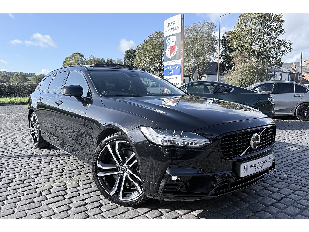 2023 Volvo V90