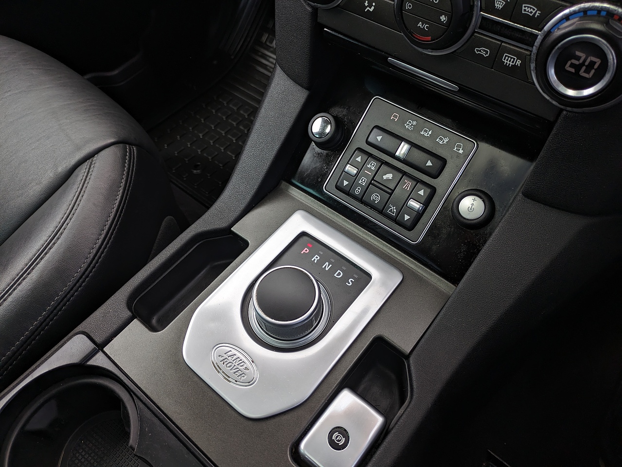 Used 2016 Land Rover Discovery 4 SD V6 Landmark For Sale (U12220