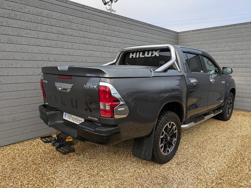 Toyota Hilux D-4D Invincible X - U13752