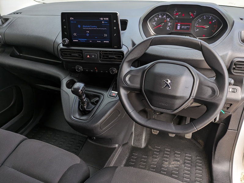 Peugeot Partner BlueHDi 1000 Professional Premium - U14344